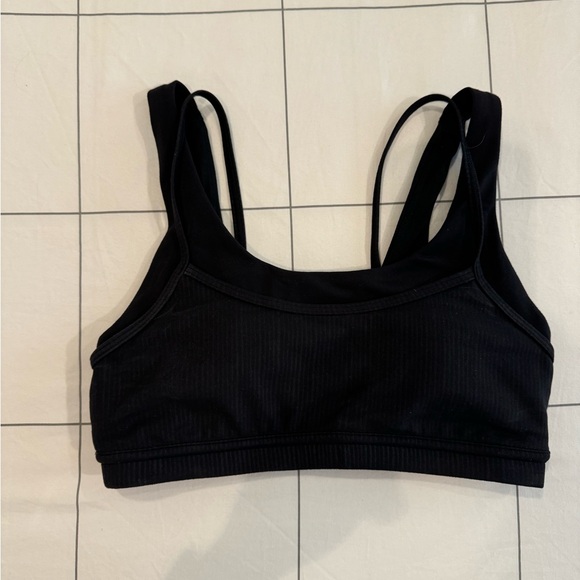 Lululemon love to layer bra - Picture 3 of 4